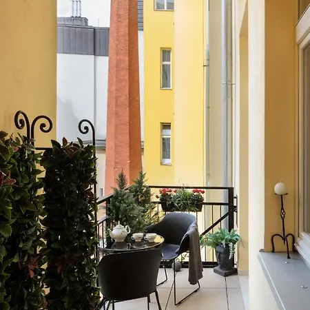 Days - Elegant Near Wenceslas Square Apartment